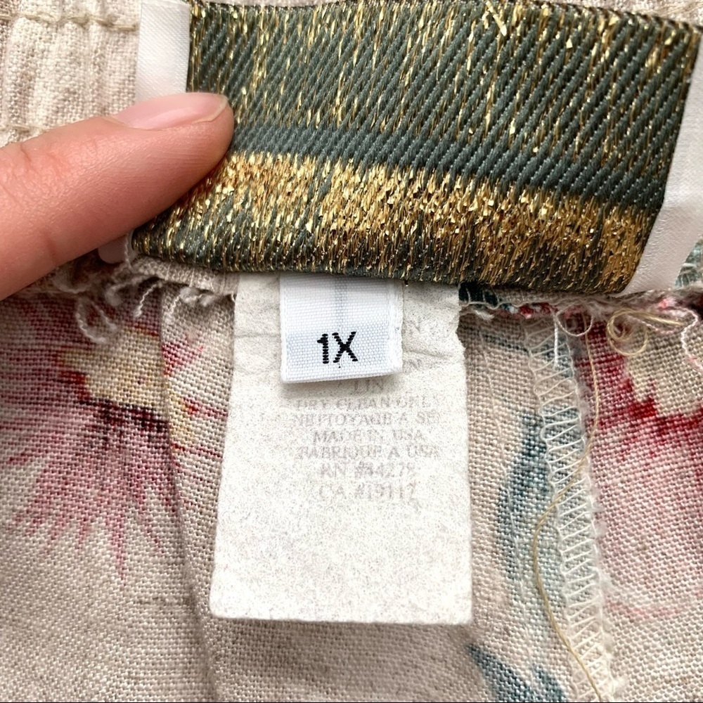 Vintage Floral Linen Blend Shorts - Picture 5 of 7
